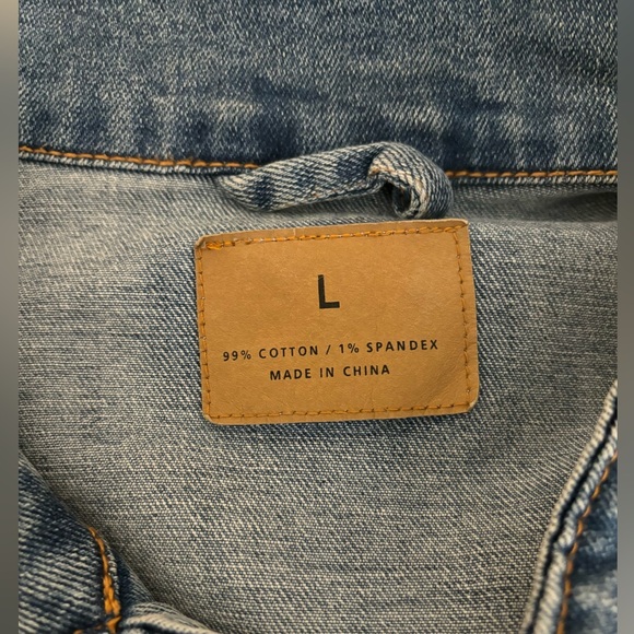 Chicago Jean Jacket- Large - Picture 4 of 4